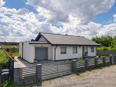 Nowoczesny dom 125m² z pełnym wyposażeniem, spokojna okolica dom Henrykowo, Perłowa