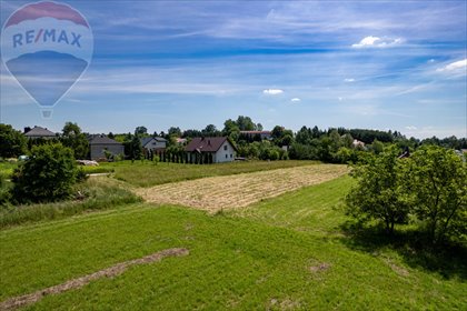 Działka 2027 m² z prywatną drogą i dużym potencjałem działka Nowa Góra