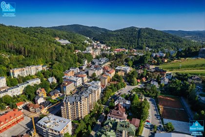 Do sprzedania funkcjonujący ośrodek wypoczynkowy 1467 m² w Krynicy-Zdroju lokal użytkowy Krynica-Zdrój