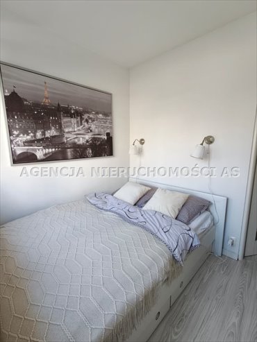 Przestronne 32 m² na osiedlu z ochroną i blisko komunikacji mieszkanie Kraków, Krowodrza
