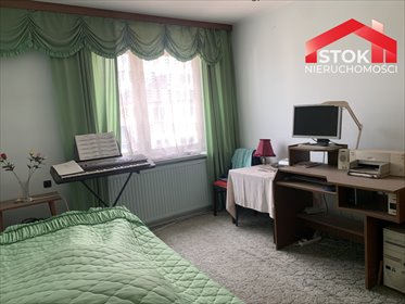 Dom z potencjałem inwestycyjnym, 3 poziomy, garaż, ogród dom Białystok, Jaroszówka