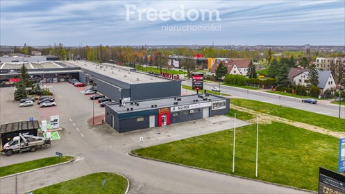 Wynajmę przestronny lokal 244 m² z parkingiem w Gliwicach lokal użytkowy Gliwice, Pszczyńska