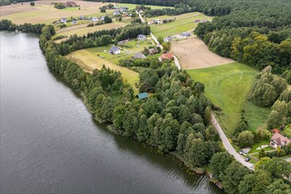 Działka z linią brzegową jeziora i potencjałem inwestycyjnym działka Świekatowo, Leśna