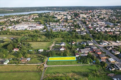 Działka 1007 m² pod dom z garażem (zadbania, prostokąt) działka Chodzież