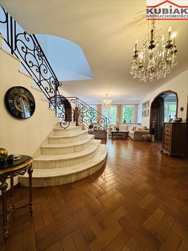 Na sprzedaż luksusowa willa 482 m² z ogrodem 3160 m² w Milanówku dom Milanówek