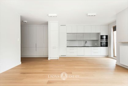 Przestronne 3-pokojowe mieszkanie z balkonem i garażem. mieszkanie Warszawa, Wilanów Błonia Wilanowskie, Hlonda