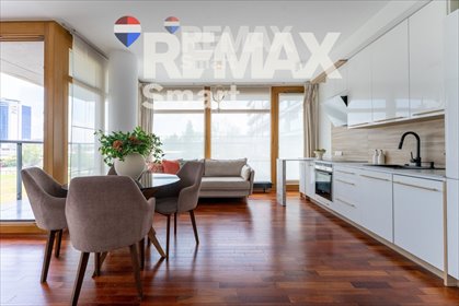 Nowoczesny 3-pokojowy apartament z tarasem i klimatyzacją mieszkanie Wola, Kolejowa 47a