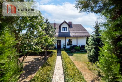 Do sprzedania przestronny dom 224 m² z ogrodem i garażem dom Moczydlnica Dworska
