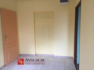 Lokal biurowy 33 m2 z witryną, monitoring, ogrzewanie lokal użytkowy Jastrzębniki, Jastrzębniki