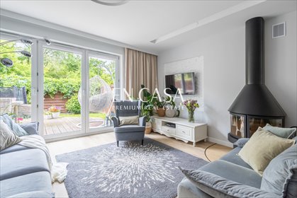 Segment 124m2 z garażem, klimatyzacją i alarmem dom Józefosław