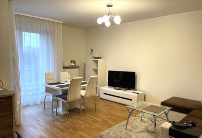 Przestronne 2 pokoje z loggią, garażem i komórką mieszkanie Warszawa, Praga-Południe, Jana Nowaka-Jeziorańskiego
