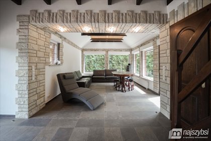 dom na sprzedaż 210m2 dom Karsko