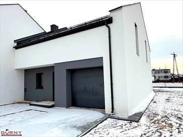 Przestronny dom 142 m² z ogrodem i garażem w Sulejowie dom Sulejów