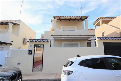 Zapraszam do domu 120 m² w Villamartin z basenem i tarasami dom Villamartin, Costa Blanca