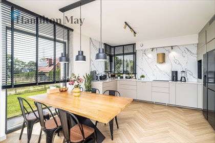 Przestronny dom 142 m² z ogrodem i garażem. dom Bolechowice, Bolechowice, Jurajska