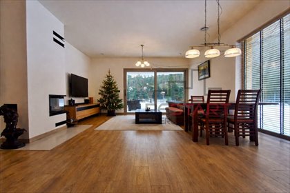 dom na sprzedaż 250m2 dom Książenice