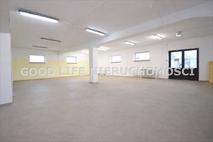 Magazyn 450 m² z rampą i biurem w Rzeszowie magazyn Rzeszów, Boya-Żeleńskiego