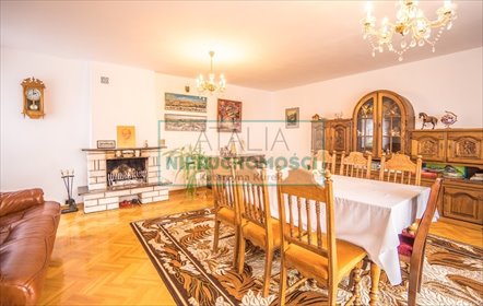 Do sprzedania dom 220 m² z potencjałem na działalność i komfort dom Milanówek