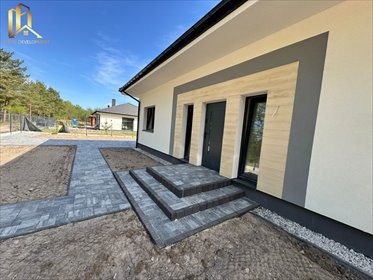 Nowoczesny dom 136,8 m² z ogrzewaniem podłogowym i pompą ciepła dom Piskórka