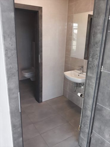 Lokal użytkowy na wynajem Ostrów 2 200m2 Foto 2