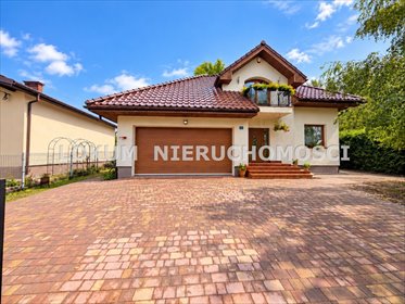 Zapraszam do obejrzenia przestronnego domu 233 m² z garażem w Zebrzydowicach dom Zebrzydowice