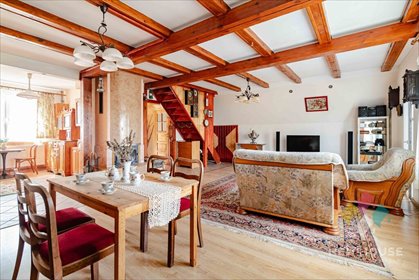 Dom na dużej działce z stawem w Gromie (88,2 m², lasy i jeziora) dom Grom