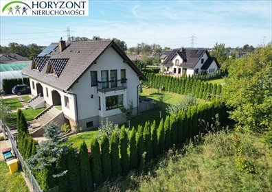 Dom bliźniak z ogrodem i garażem w Pępowie dom Pępowo, Halna