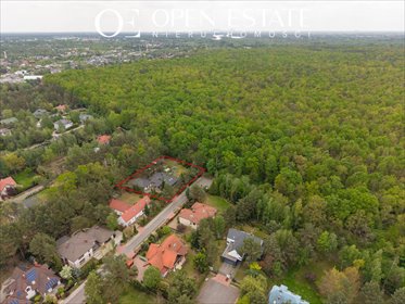 Do sprzedania przestronny dom 240 m² z dużą działką 2202 m² w Chotomowie dom Chotomów, Tęczowa