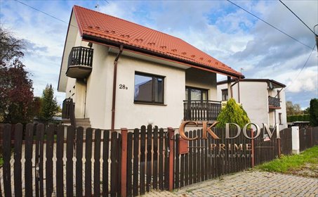 Dom z potencjałem, 6 pokoi, sauna, garaż, Kielce dom Kielce, Barwinek