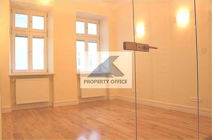 Wynajmę biuro 65 m² w kameralnej kamienicy w Śródmieściu lokal użytkowy Warszawa, Śródmieście, al. Ujazdowska