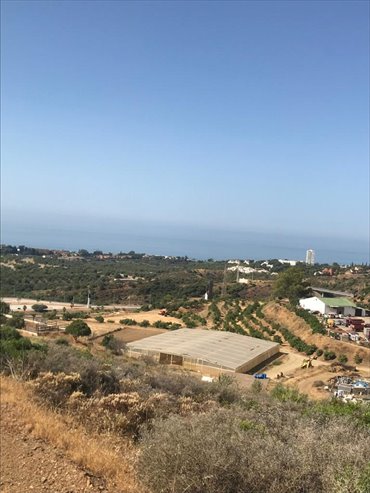 Zapraszam do zakupu dużej działki inwestycyjnej 750 tys. m² w Marbella działka Los Monteros, Los Monteros