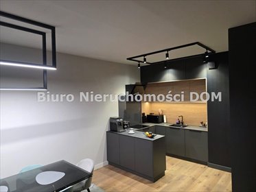Elegancki 3-pokojowy apartament na ostatnim piętrze z klimatyzacją mieszkanie Częstochowa, Parkitka