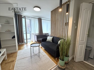 Komfortowa kawalerka z balkonem w centrum Warszawy mieszkanie Warszawa, Śródmieście, Pańska
