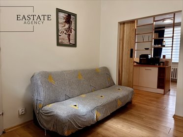 Funkcjonalne 30 m² z miejscem postojowym w Gdyni. mieszkanie Gdynia, Świętojańska