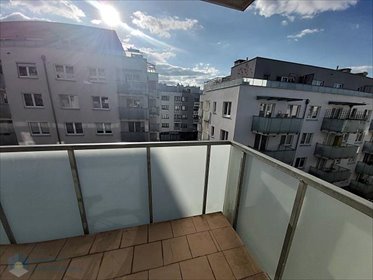 Przestronne 3-pokojowe mieszkanie z balkonem i garażem mieszkanie Ząbki, Powstańców