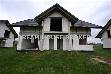 Dom w stanie surowym z garażem i funkcjonalnym układem dom Łukawiec