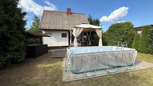 Działka z domkiem całorocznym, kominek, wyposażenie działka Bożenkowo
