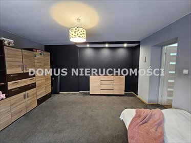 Dworek na działce 1500 m2 z 2 domami, odnowiony, 399 tys. dom Stoki