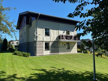 Pensjonat 40 miejsc, 11 pokoi, ogród, parking, blisko wyciągów dom Szczyrk, Szczytowa