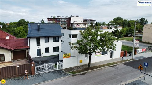 Na sprzedaż dom z lokalem 344 m² w Piotrkowie Trybunalskim lokal użytkowy Piotrków Trybunalski, Litewska