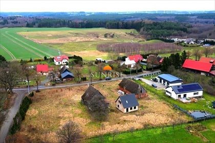 Siedlisko 4974 m² z budynkiem i stodołą – inwestycja lub dom działka Lubkowice