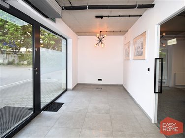 Sprzedam atrakcyjny lokal 49 m² z parkingiem w Poznaniu lokal użytkowy Poznań, Wałbrzyska