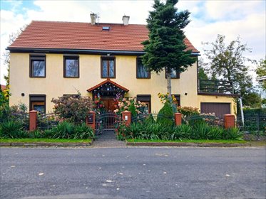 dom na sprzedaż 106m2 dom Trójca