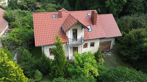 Sprzedam przestronny dom 168 m² w spokojnej okolicy lasu dom Chwałowice