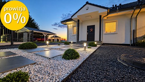 Dom z basenem i widokiem na naturę - 92 m² w Janczewie dom Janczewo, Jesionowa