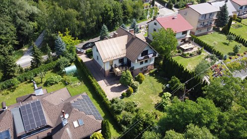 Wyjątkowy dom z widokiem na las i rzekę, 351 m2, garaż dom Łowczówek