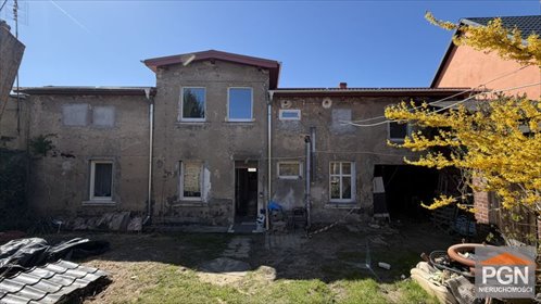 Przestronne 2 pokoje z garażem po remoncie w Golczewie. mieszkanie Golczewo, Kamieńska