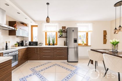 Przestronne 3-pokojowe mieszkanie 111,9 m² z balkonem i garażem mieszkanie Piaseczno