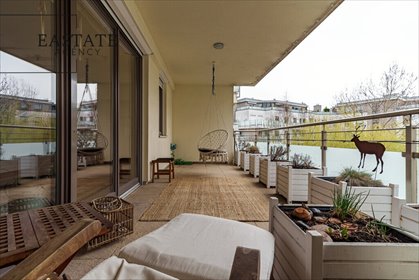Przestronny apartament 160 m² z tarasem i widokiem na Oś Królewską mieszkanie Warszawa, Wilanów, Sarmacka