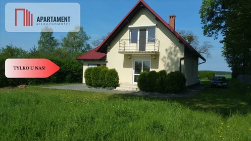 Dom z linią brzegową i garażem w Bysławiu dom Bysław